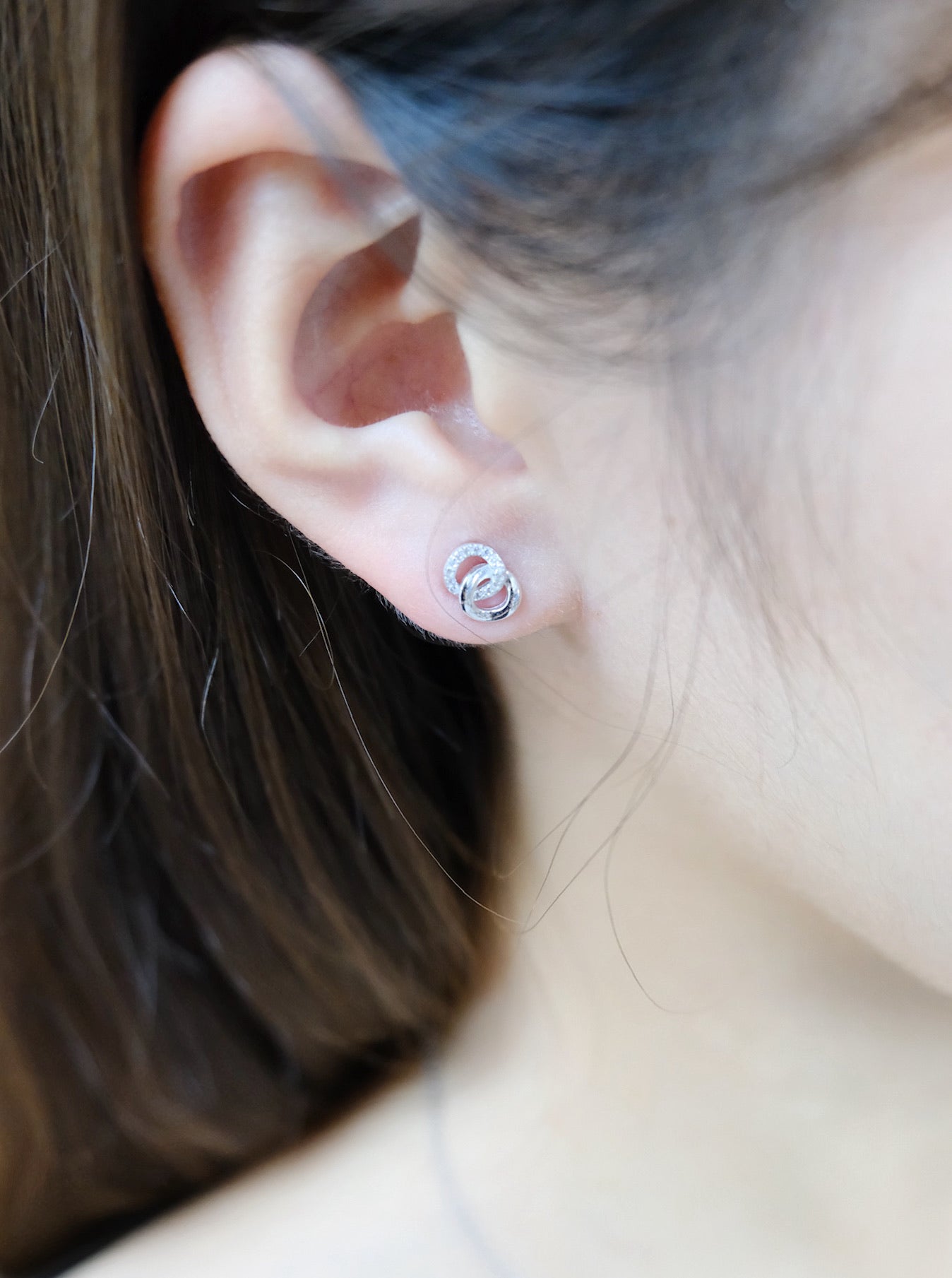 Earrings 耳環