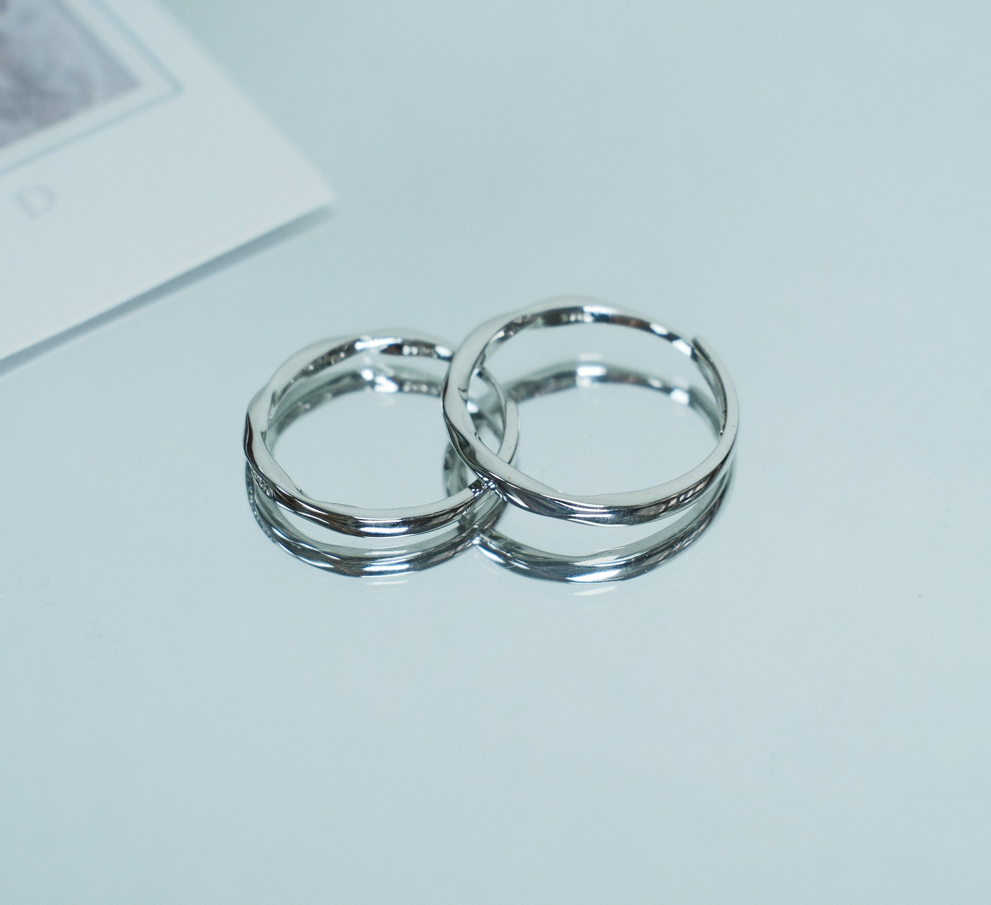 Minimalist Couple Rings 簡約情侶對戒