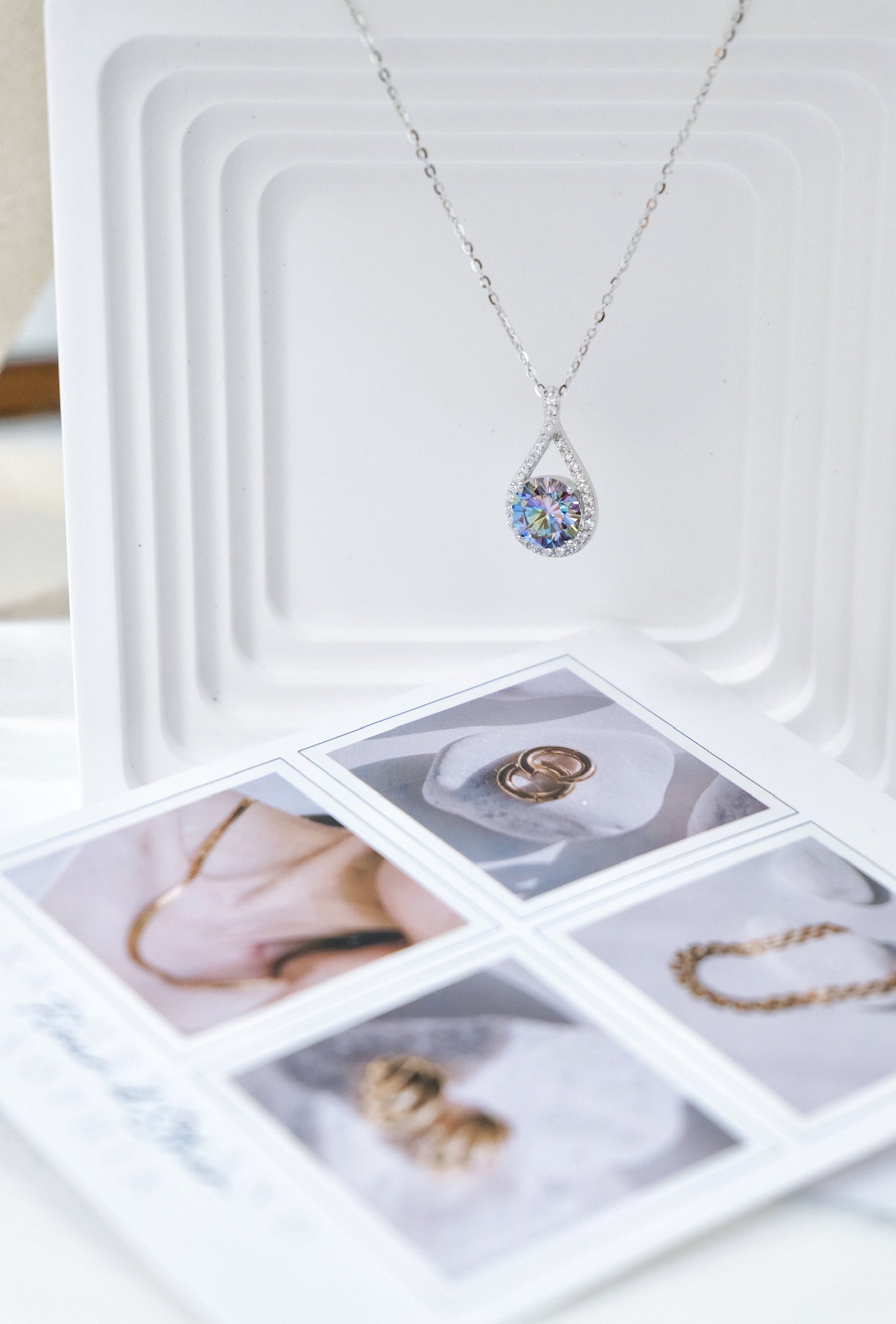 Radiant Raindrop Necklace 水滴璀璨莫桑鑽頸鏈