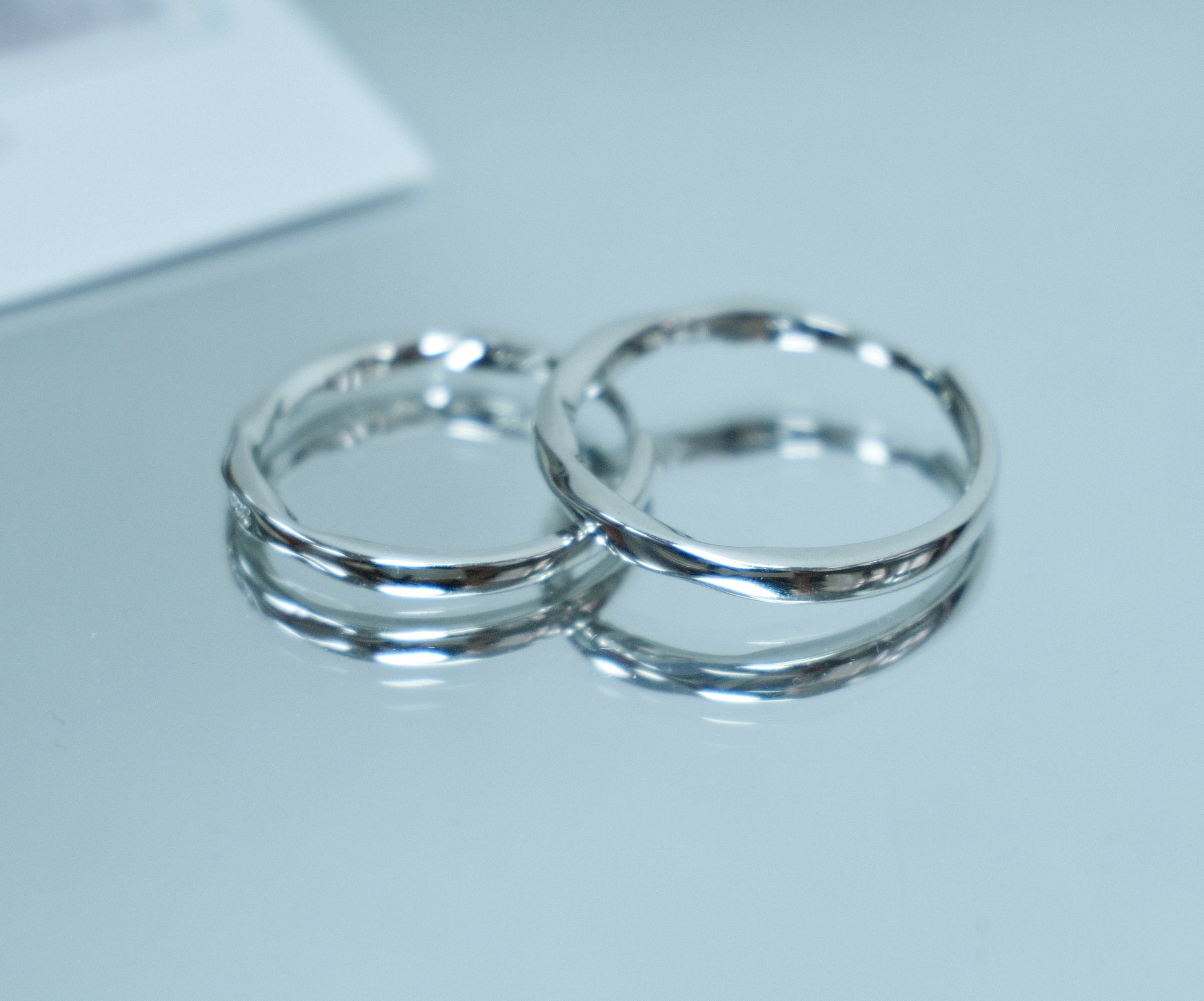 Minimalist Couple Rings 簡約情侶對戒