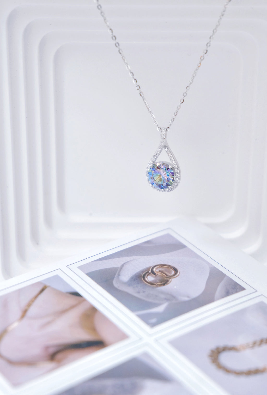 Radiant Raindrop Necklace 水滴璀璨莫桑鑽頸鏈