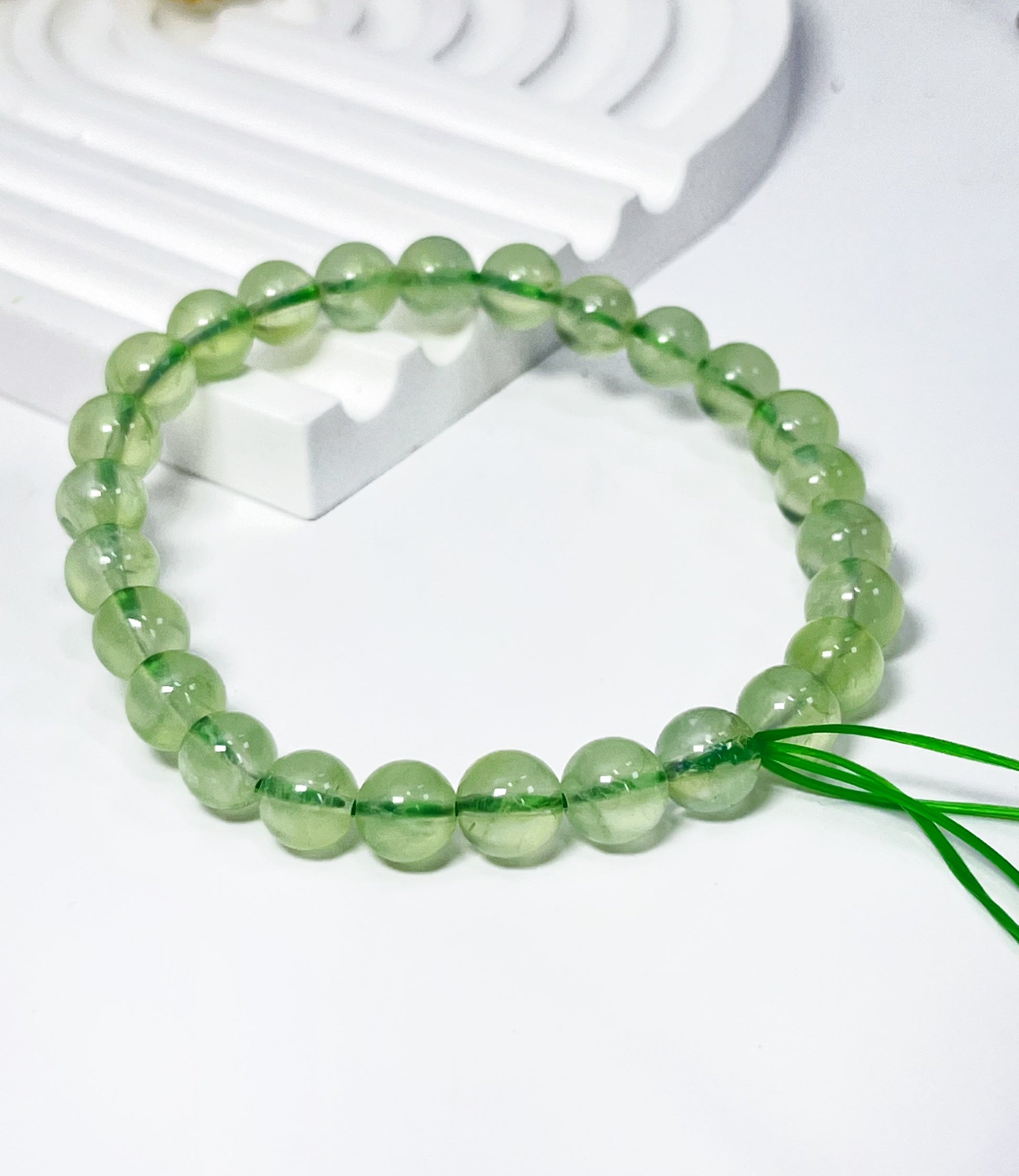 葡萄石 Prehnite 7-7.4mm