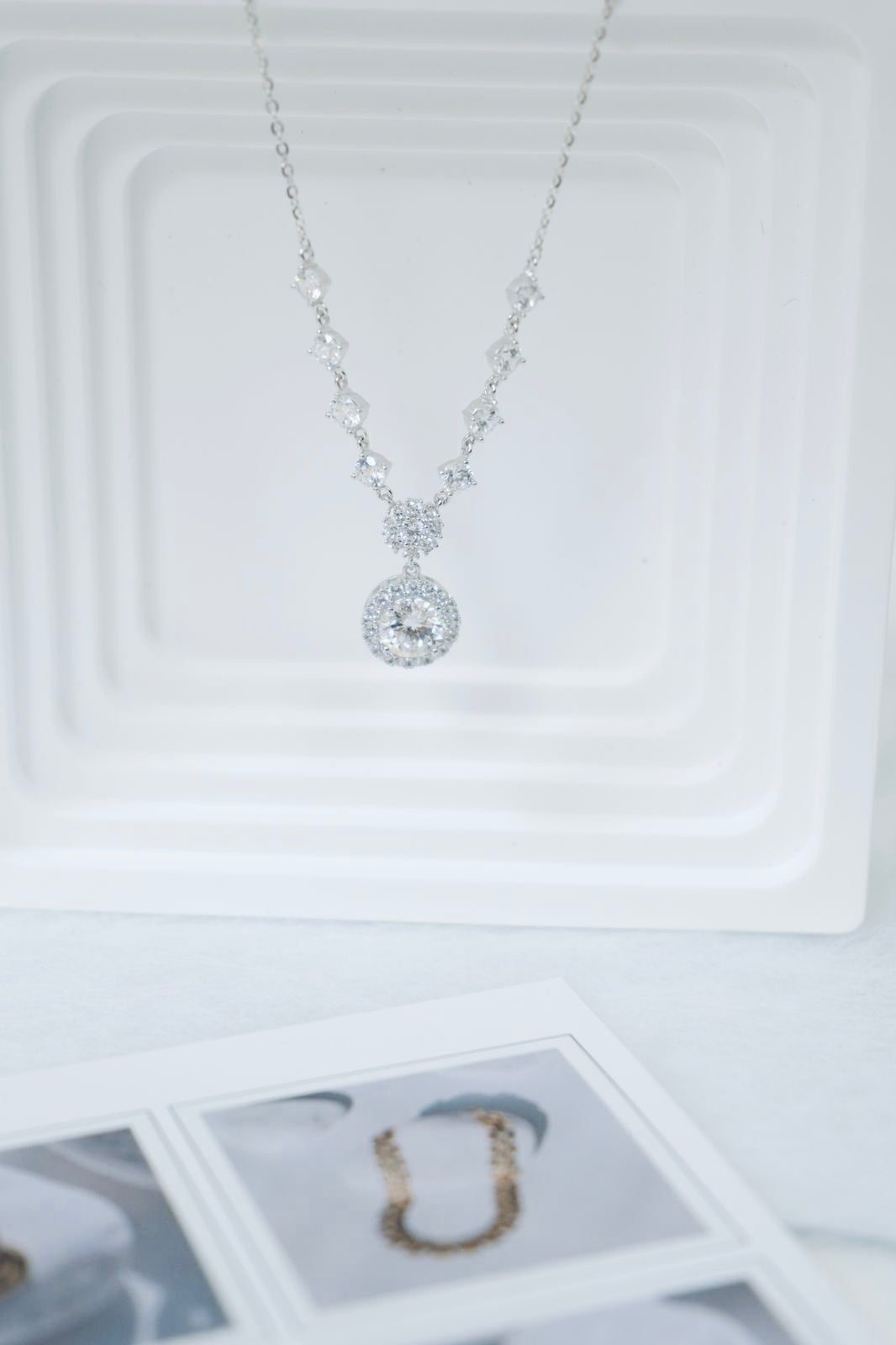 Stellar Beauty Moissanite Necklace
 星下佳人莫桑鑽頸鏈