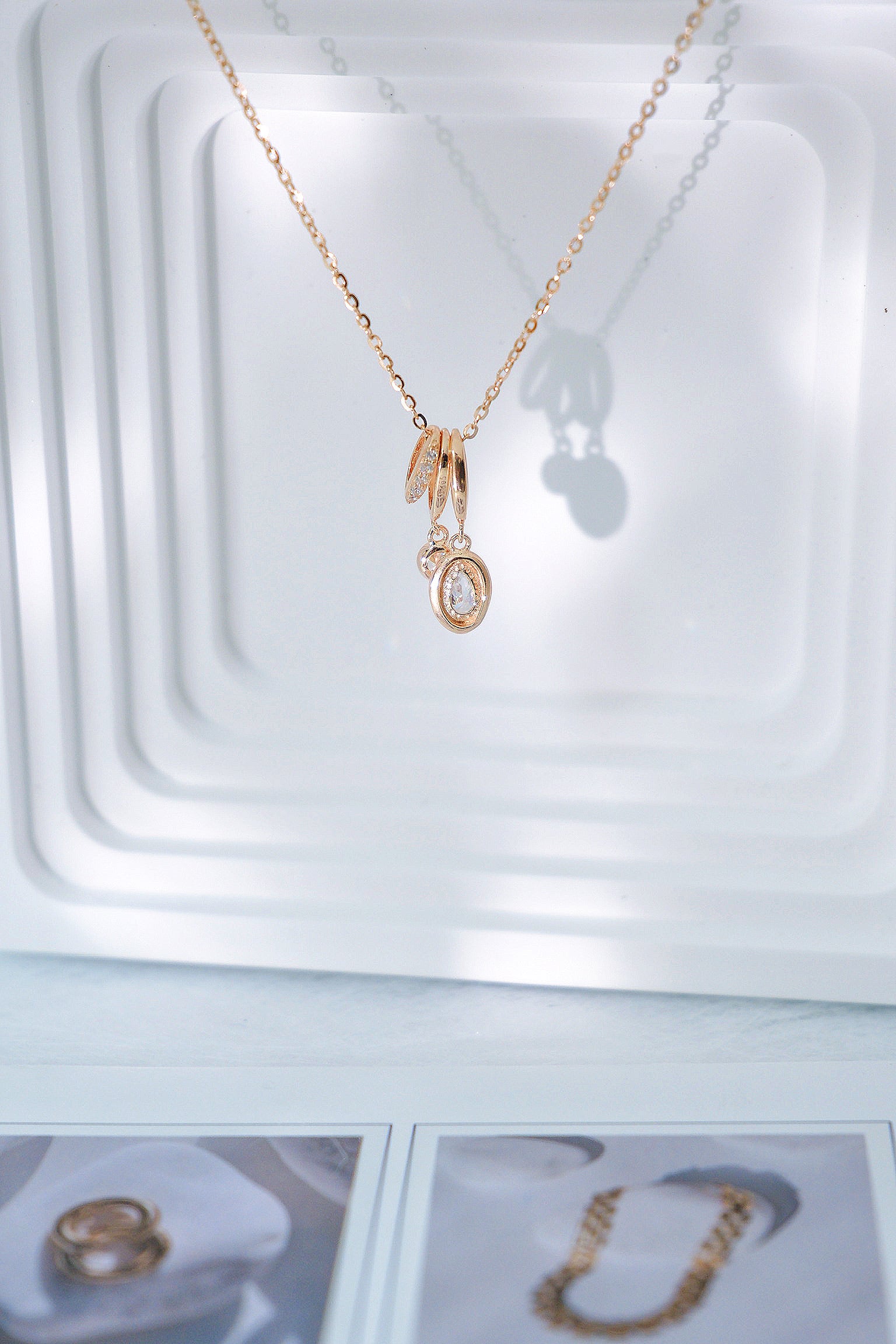 Radiant Dawn Necklace 晨曦之光頸鏈