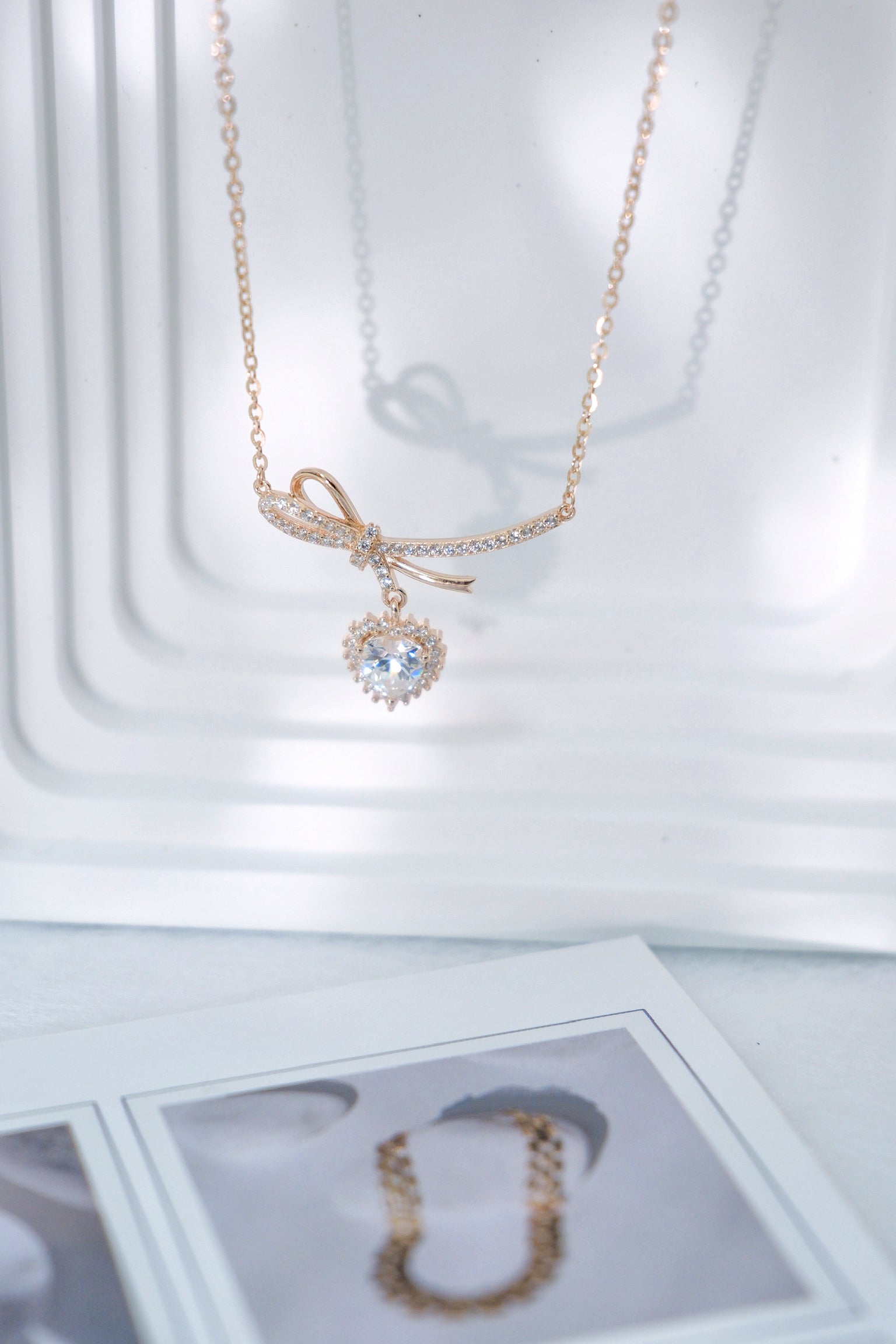 Stellar Whispers Necklace 銀河絮語頸鏈