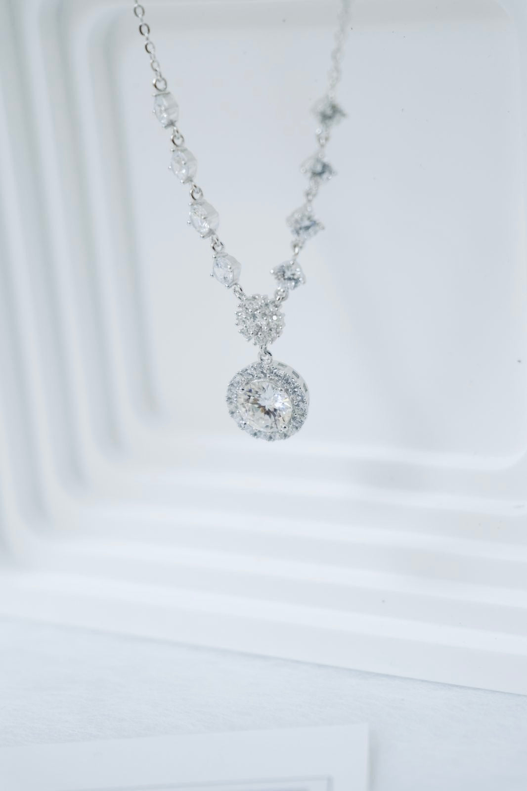 Stellar Beauty Moissanite Necklace
 星下佳人莫桑鑽頸鏈