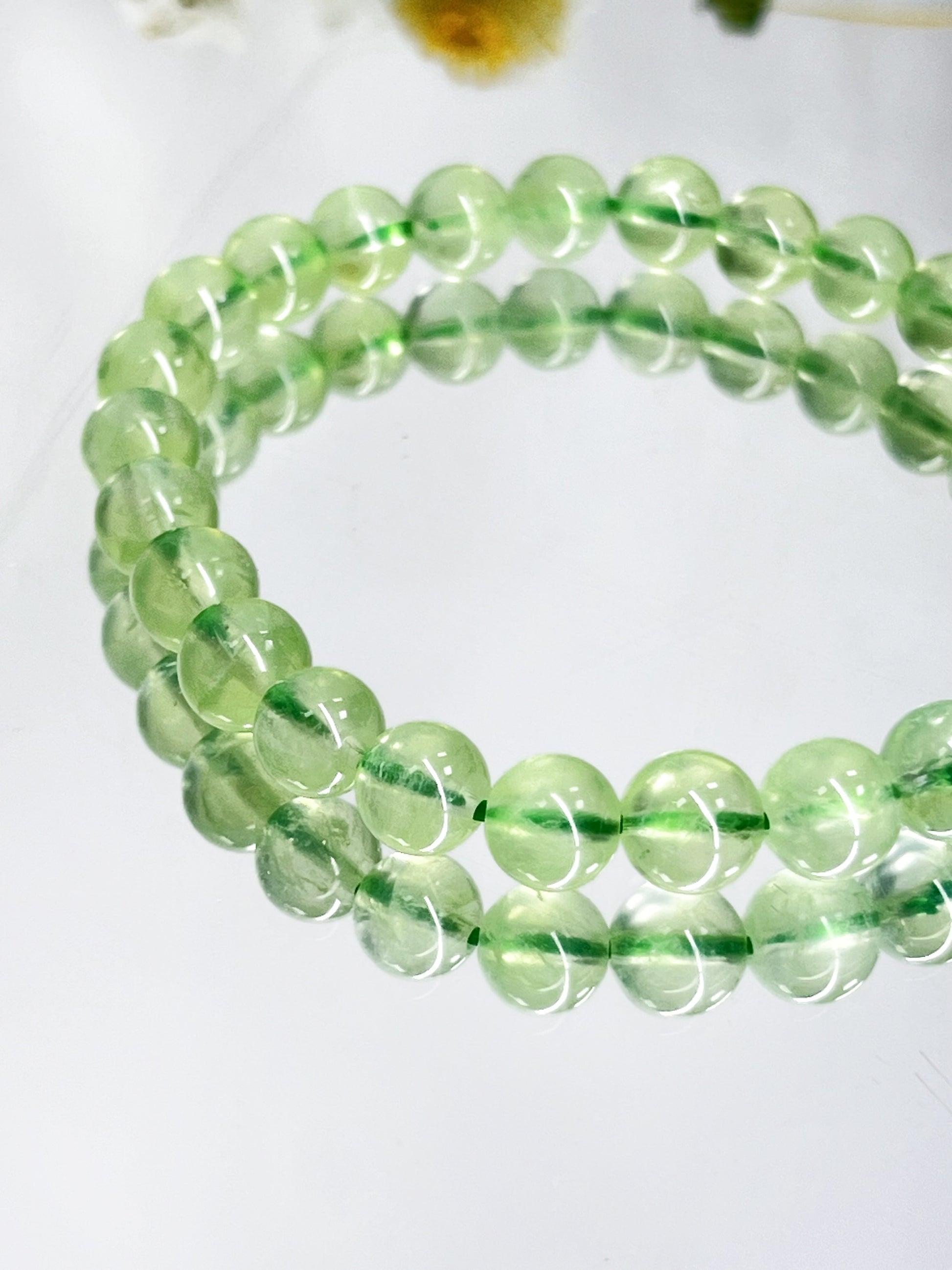 葡萄石 Prehnite 7-7.4mm