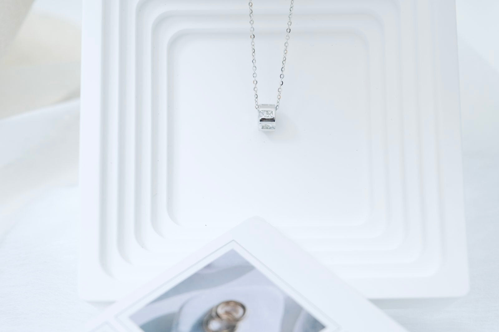 Subtle Charm Necklace
 素雅輕盈頸鏈