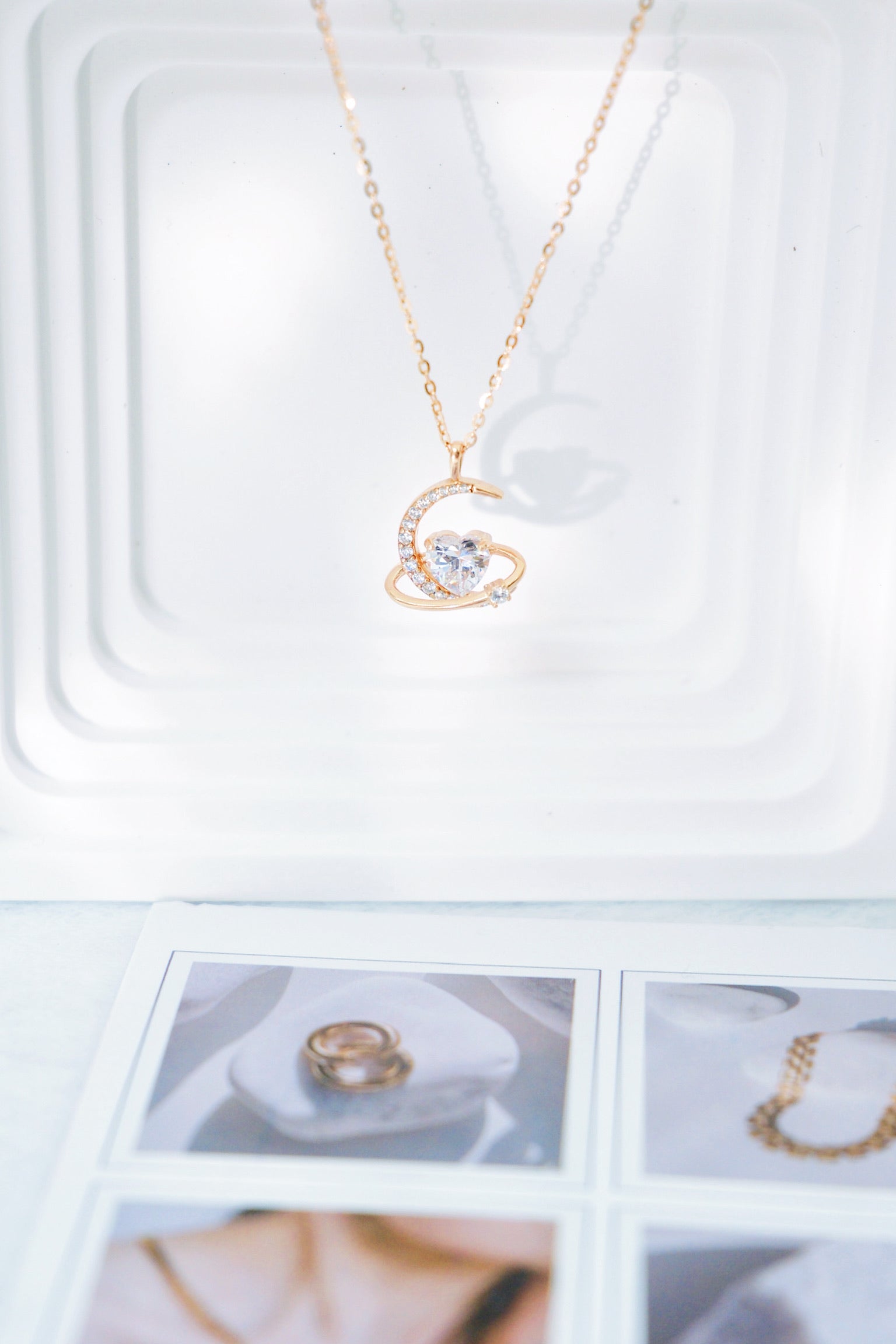 Luna's Ribbon Necklace 月光情書頸鏈